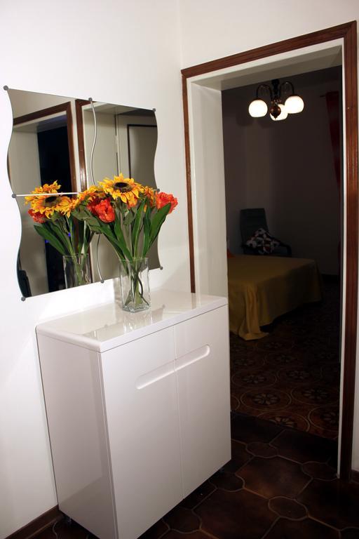 Ca' Vittoria Apartment เมสเตร ภายนอก รูปภาพ